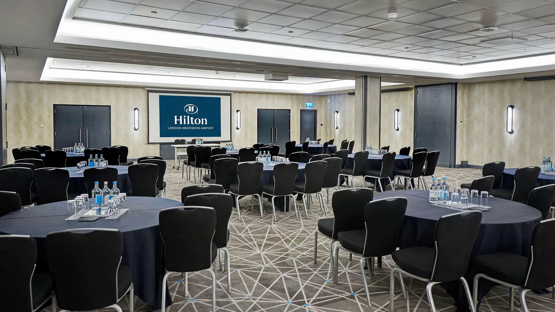 Hilton London Heathrow Airport Hotel Hillingdon
